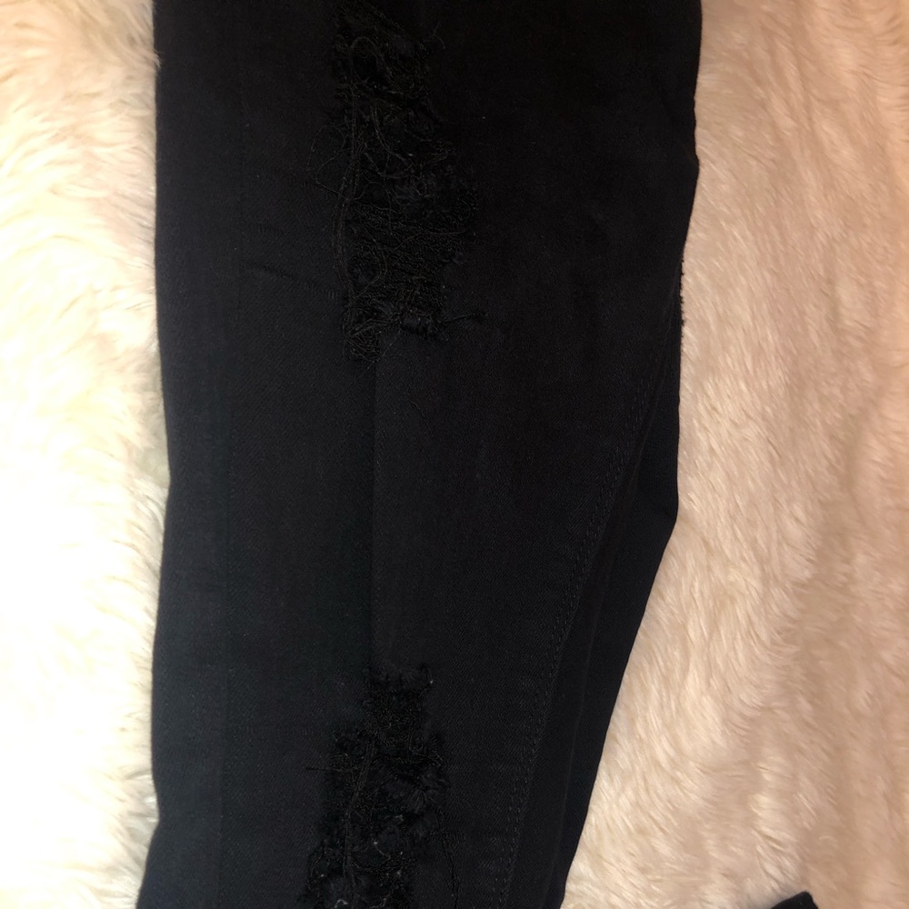 Express Distressed Jeans - Picture 3 of 5
